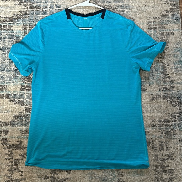 Lululemon Precise Tee *Mesh
Kayak Blue size Large - Picture 3 of 9
